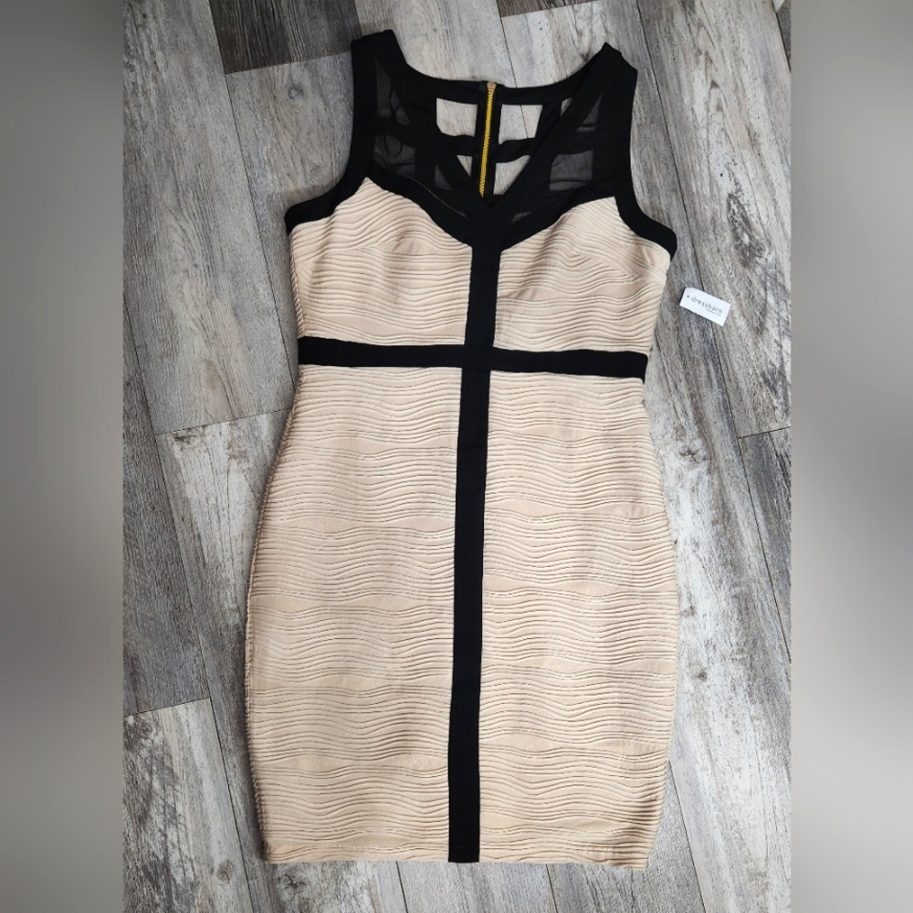 Dress Barn CB Established 1962 Cream/Black Cocktail Dress